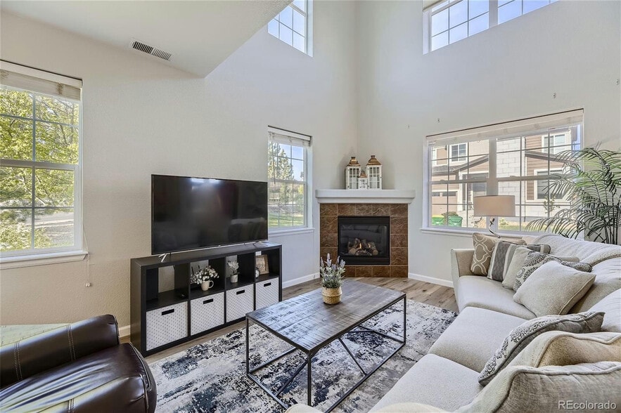 Building Photo - 17006 E Cedar Gulch Dr