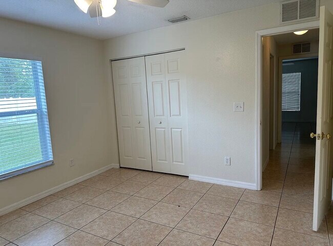 Building Photo - 23 Reidsville Dr