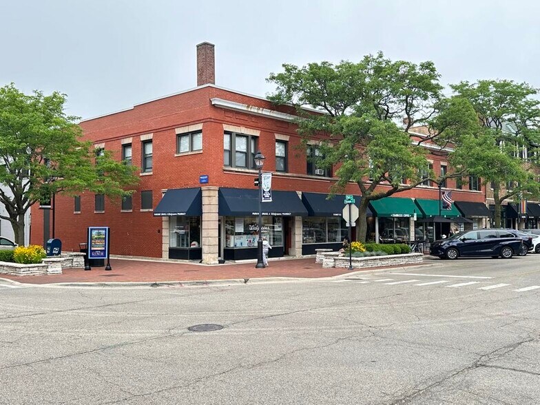 Primary Photo - 352 Park Ave