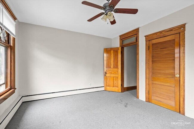 Building Photo - 17 S Channing St