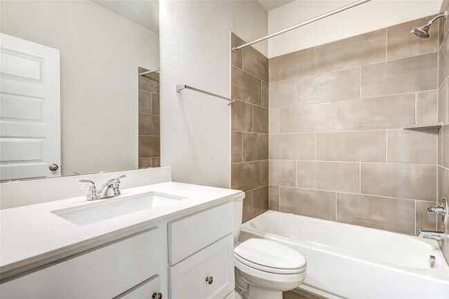 Building Photo - 2604 San Bautista Wy