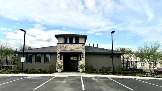 Building Photo - 41389 Penn Dr