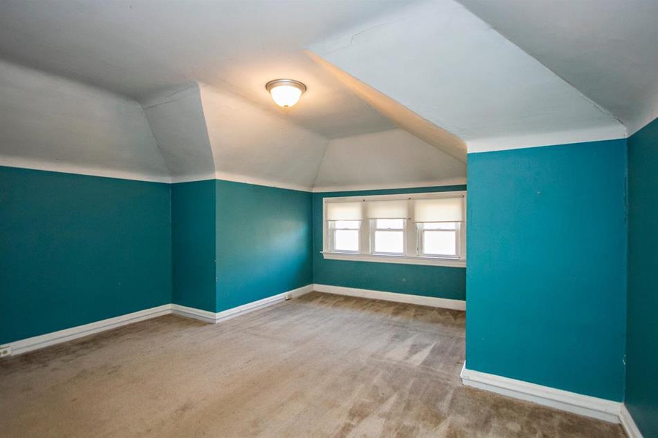 Building Photo - 641 Riddle Rd