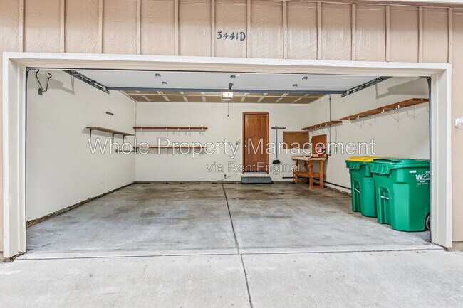 Building Photo - 3441 W 98th Dr
