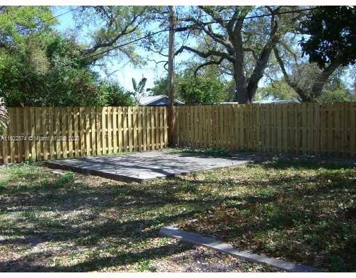 Building Photo - 5626 Freedom St