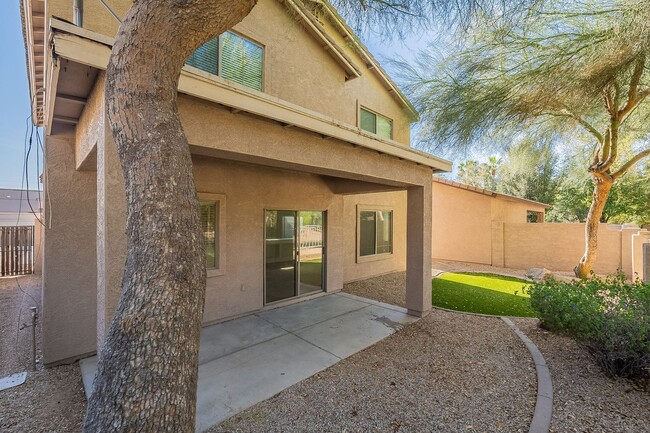 Building Photo - Charming Gated Community Chandler Home wit...