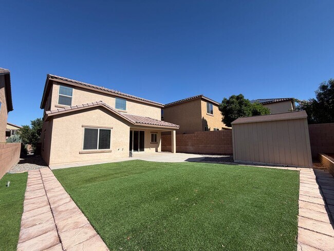 Building Photo - 4 Bedroom + Office Home Available Near Loma Colorado Blvd NE & Broadmoor Blvd NE in Rio Rancho!