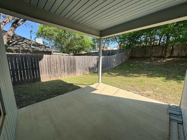 Building Photo - 4806 Greenlee Dr