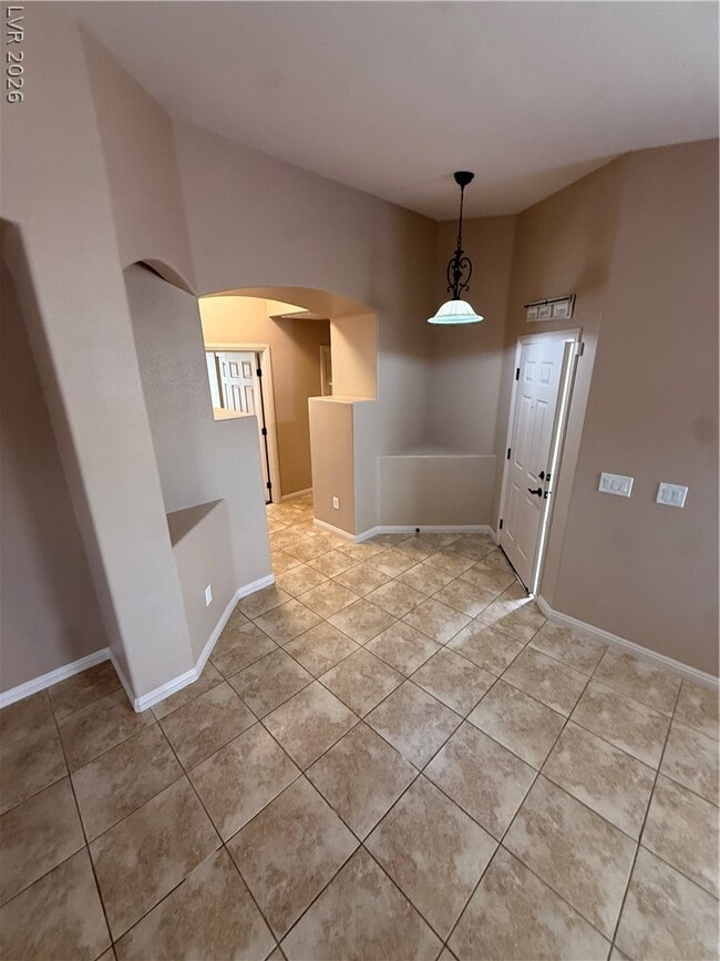 Building Photo - 4420 Meadowlark Wing Way