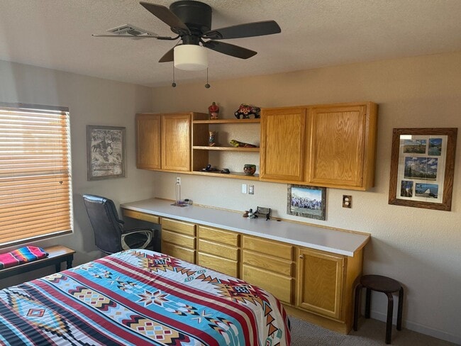 Building Photo - 3 to 6 Month Rental with Golf course views