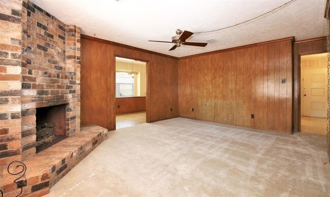 Building Photo - 10615 Windriver Dr