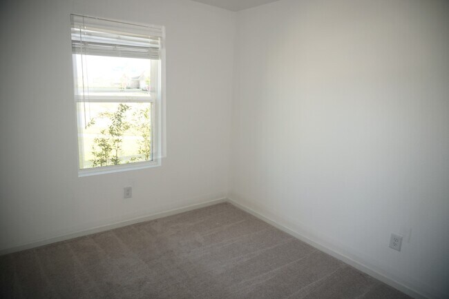 Building Photo - 16803 Great Stable Wy