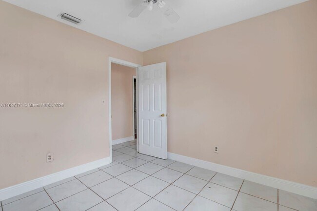 Building Photo - 14510 SW 296th St