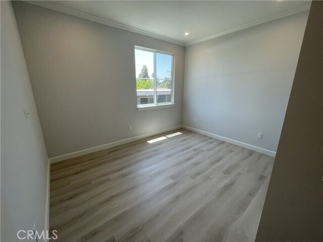 Building Photo - 1022 La Cadena Ave