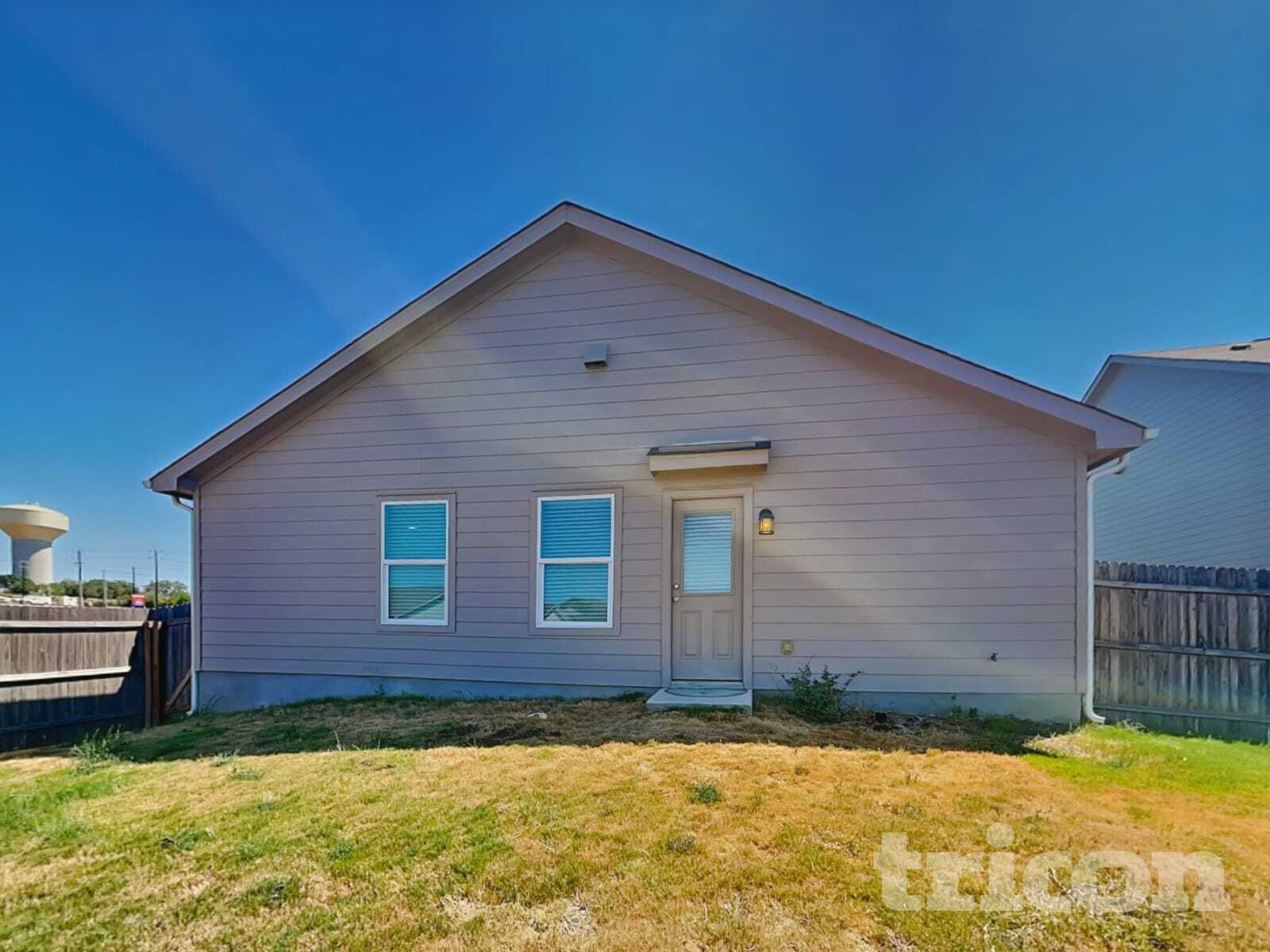 Building Photo - 13240 Rosemary Cove