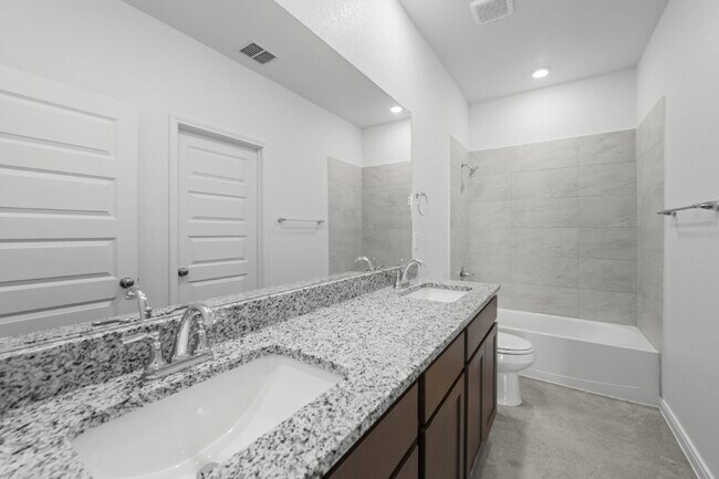 Building Photo - MOVE-IN SPECIAL: December and January rent FREE if moved in before February 1.