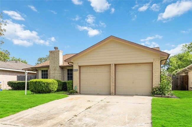 Building Photo - 16210 Delgado Dr