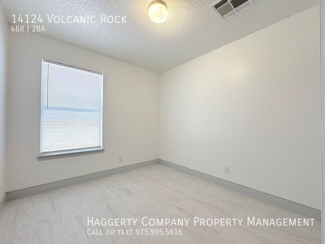 Building Photo - 14124 Volcanic Rock Dr