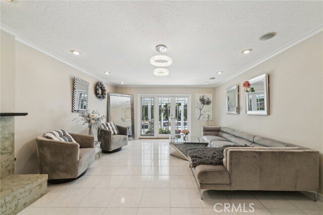 Building Photo - 17675 Rainglen Ln