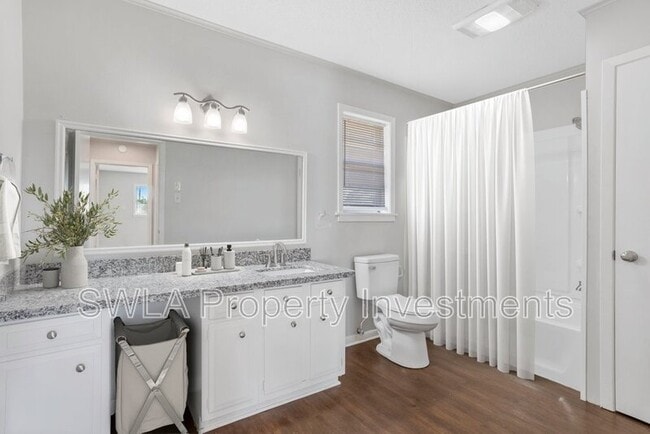 Building Photo - 4212 Heyd Ave