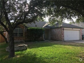 Building Photo - 1718 Sequoia Dr
