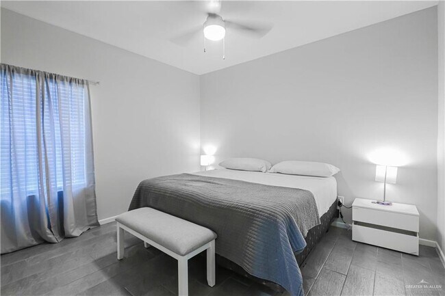 Building Photo - 23 Maryland St