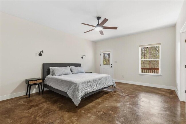 Building Photo - 107 Keamuku Ct