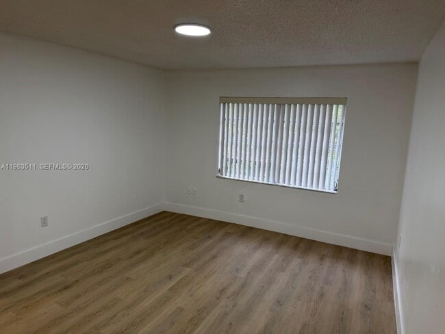 Building Photo - 20520 NW 15th Ave