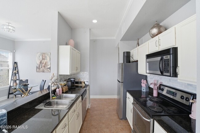 Building Photo - 201 Settlers Trace Blvd