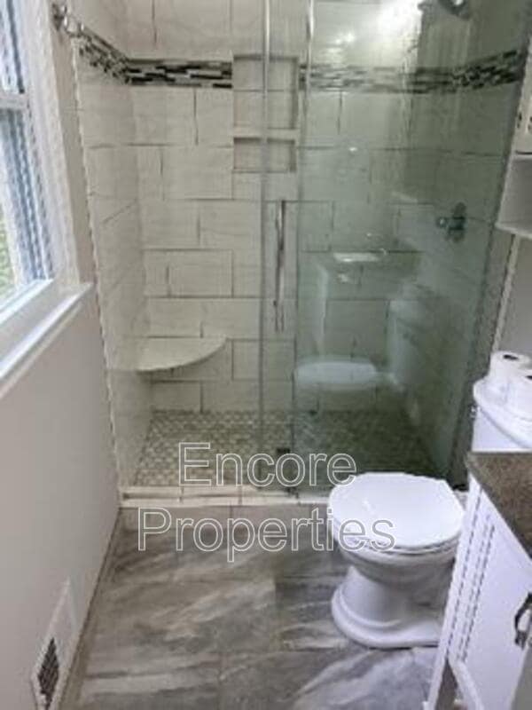 Building Photo - 814 Pamlico Dr