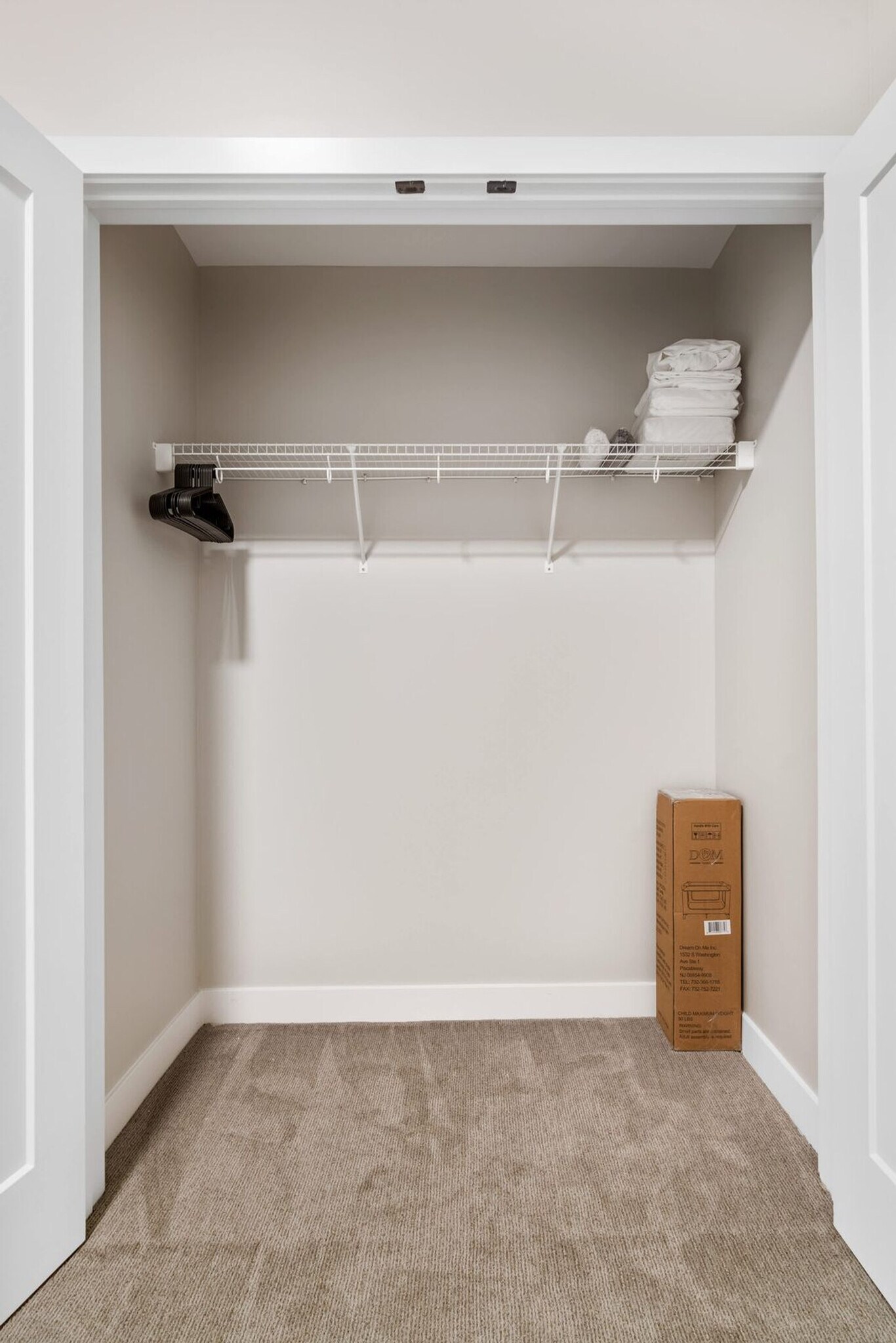 Building Photo - 205 W 4th St