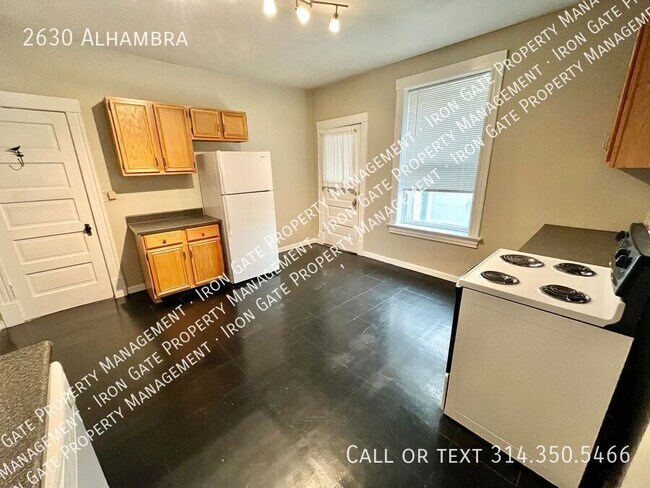 Building Photo - 2630 Alhambra-
