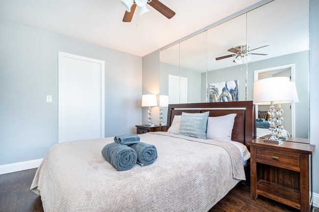 Building Photo - 215 Piedmont Ave NE