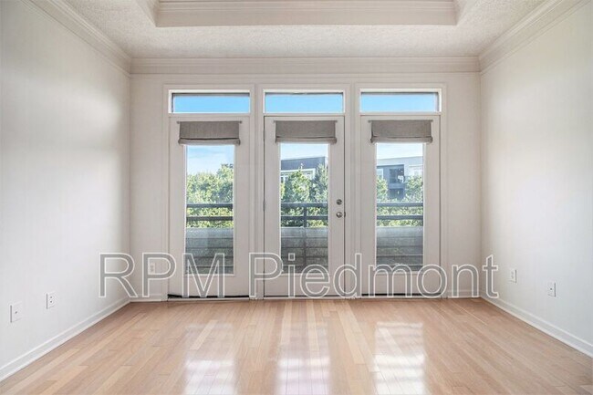 Building Photo - 401 16th St NW