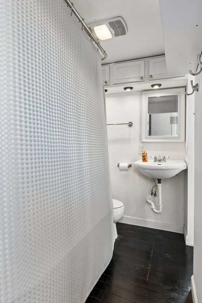 Building Photo - Next to Dog Bar!