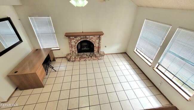 Building Photo - 7149 Golden Hawk Dr
