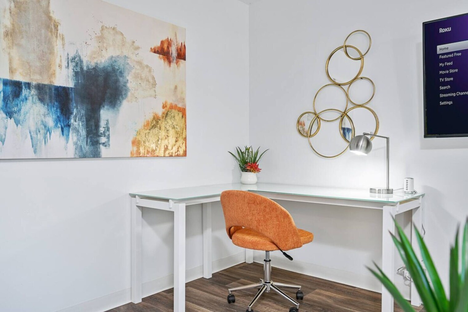 Building Photo - 540 104th Ave SE