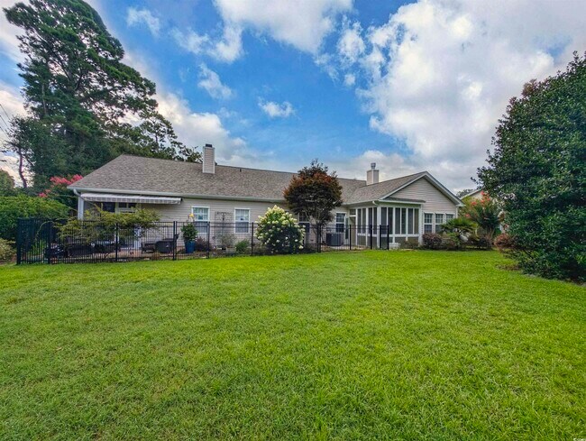 Building Photo - 33 Regal Ln