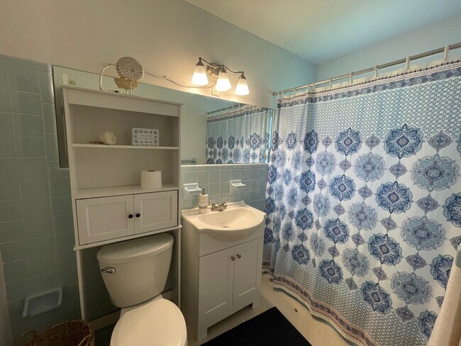 Building Photo - Updated 3BR/2BA Home in Dunnellon – Furnished Option & Extra Storage