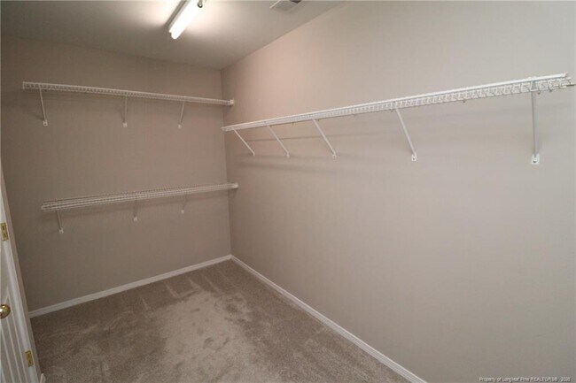 Building Photo - 104 Bell Tower Way