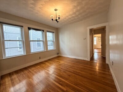 Building Photo - 723 Bennington St