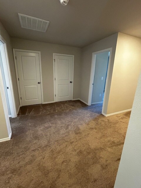 Building Photo - 371 NE Ridgepoint Blvd
