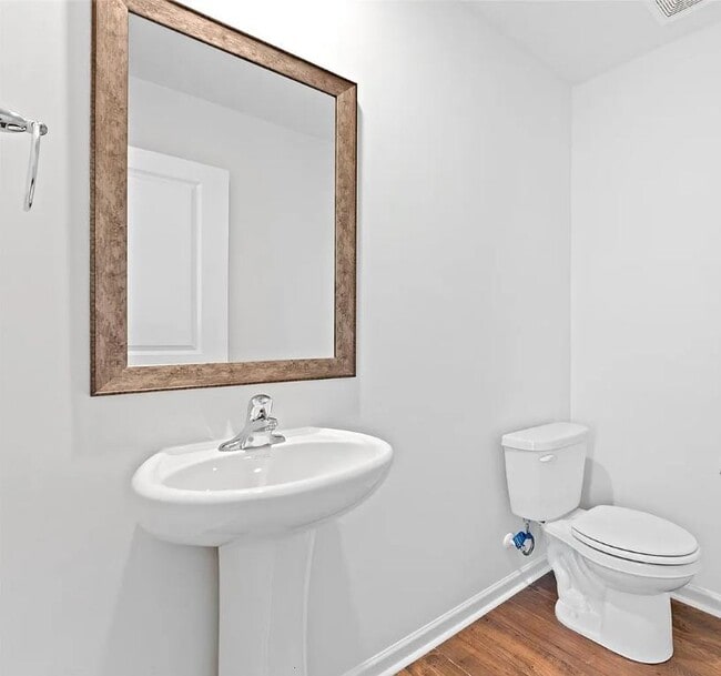 Building Photo - 64 Providence Walk Dr