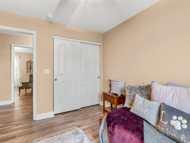 Building Photo - 120 Katie Lynn Ct