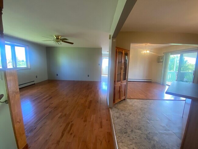 Building Photo - Beautiful secluded 4 bedroom 2.5 bath home with 2 stall detached garage and descent sized yard