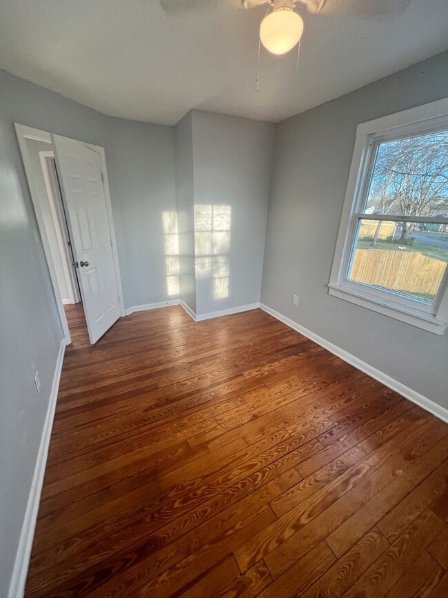 Building Photo - 1011 Merritt St