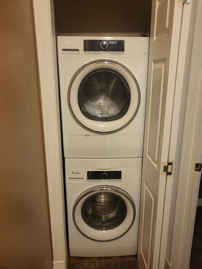 Building Photo - 22 -A Mystic Ln