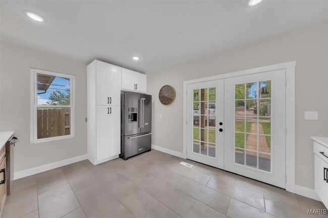 Building Photo - 6815 Wise Ave