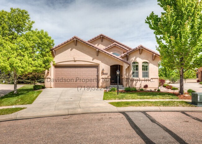 Primary Photo - Gorgeous 4 Bedroom House in Pine Creek