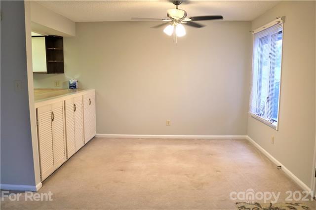 Building Photo - 1847 J Julian Ln